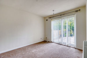 Dining Room- click for photo gallery